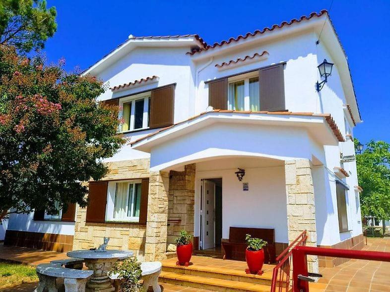 Cal Rusc Allotjament Rural Bed & Breakfast Crespia